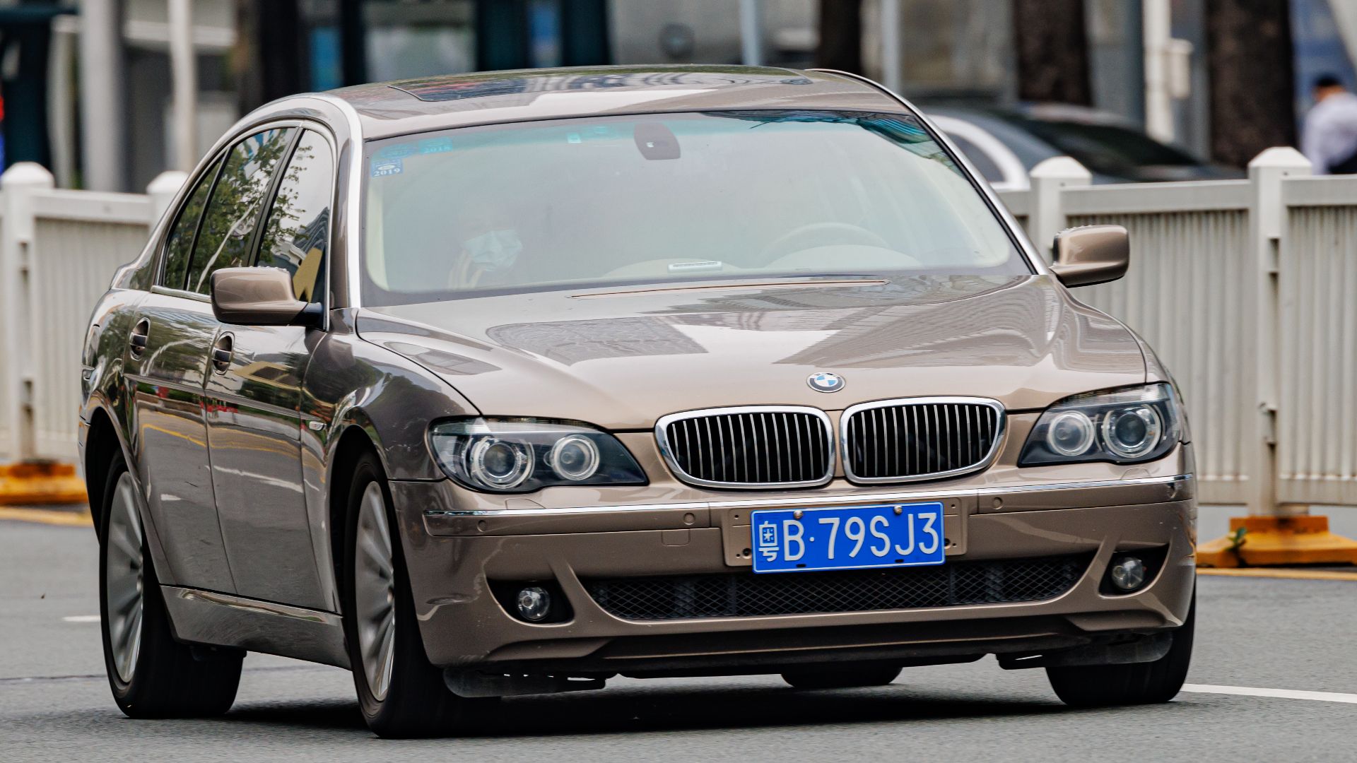 File:BMW 7 SERIES (E65) China (4).jpg