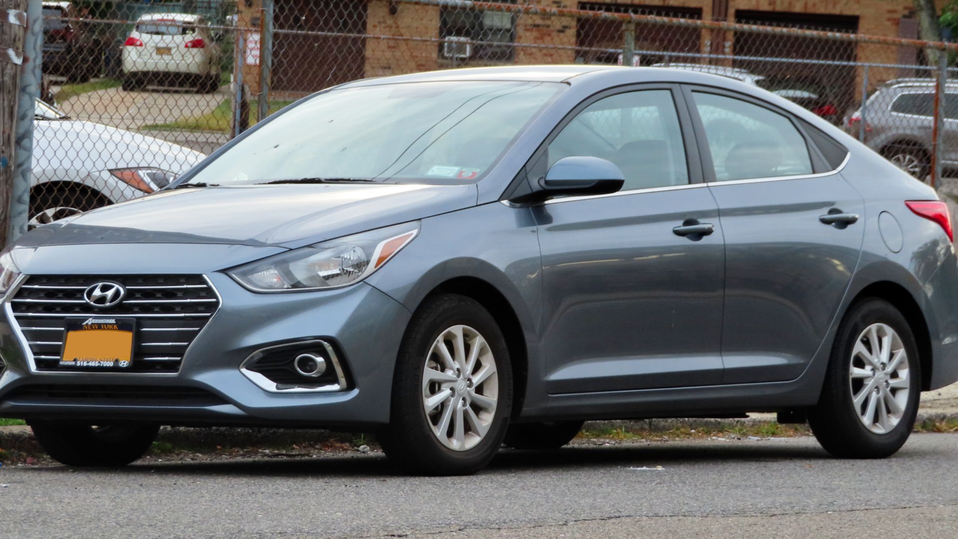 File:2019 Hyundai Accent 1.6L, front 10.8.19.jpg