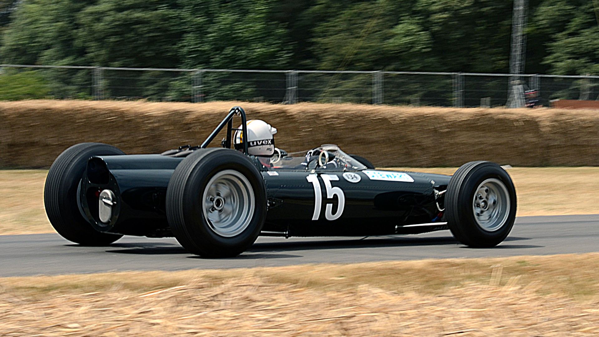 File:BRM P261 (42184110510).jpg