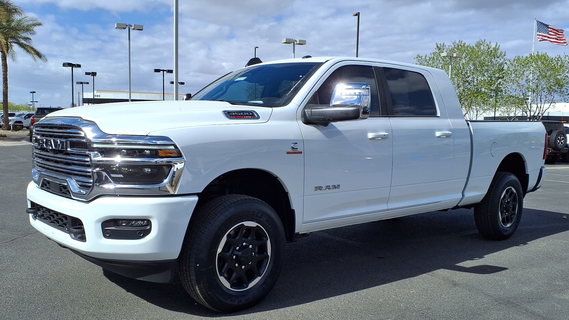 File:25 Ram 3500 Laramie.jpg