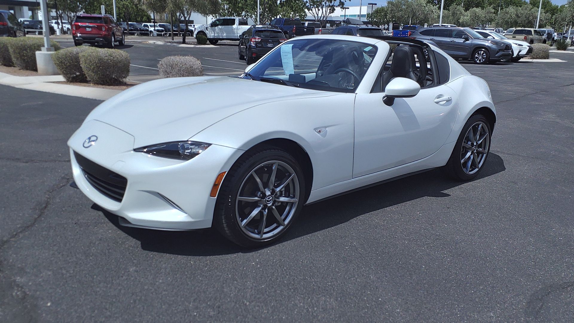 File:23 Mazda MX-5 Miata RF Grand Touring.jpg