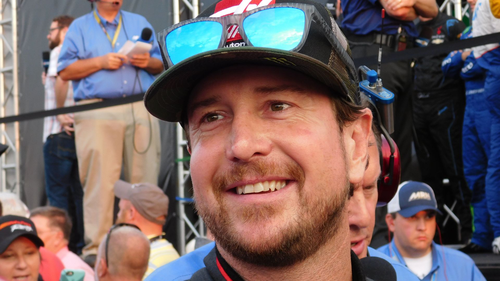 File:Kurt Busch Richmond 2016.jpg
