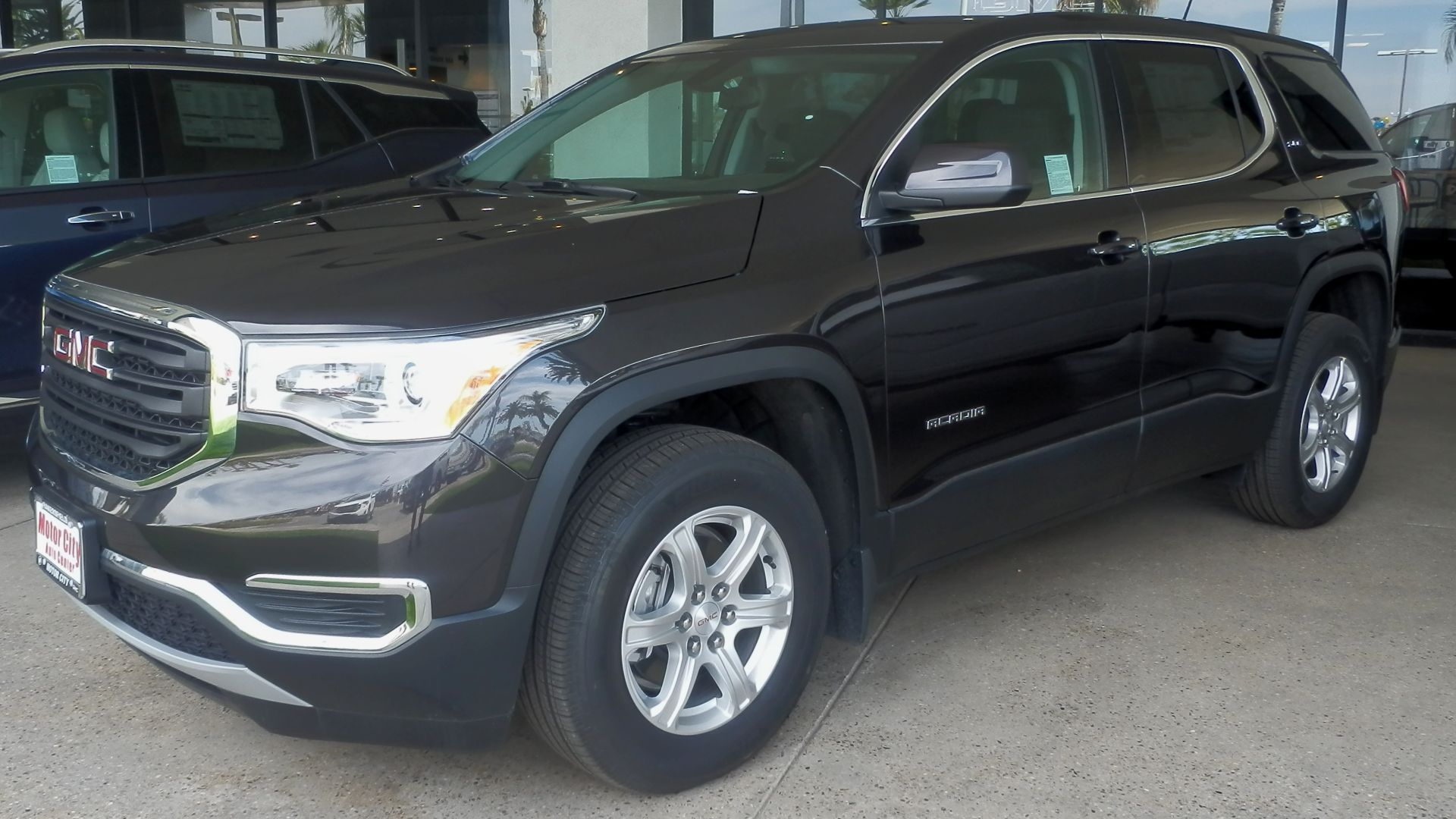 File:GMC Acadia P4250777.jpg