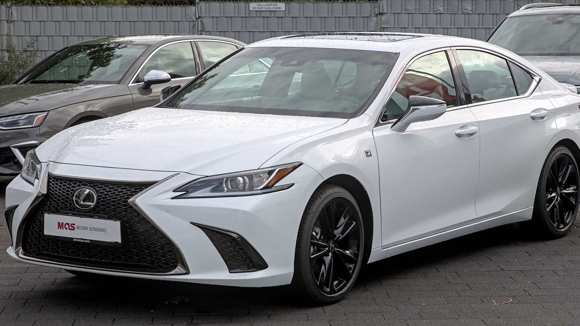 File:2022 Lexus ES 350 (GSZ10) 1X7A5794.jpg