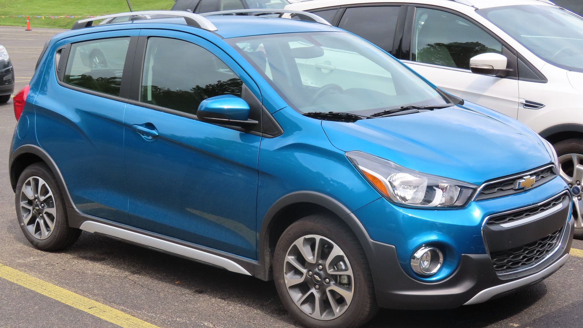 File:17-present Chevrolet Spark ACTIV.jpg