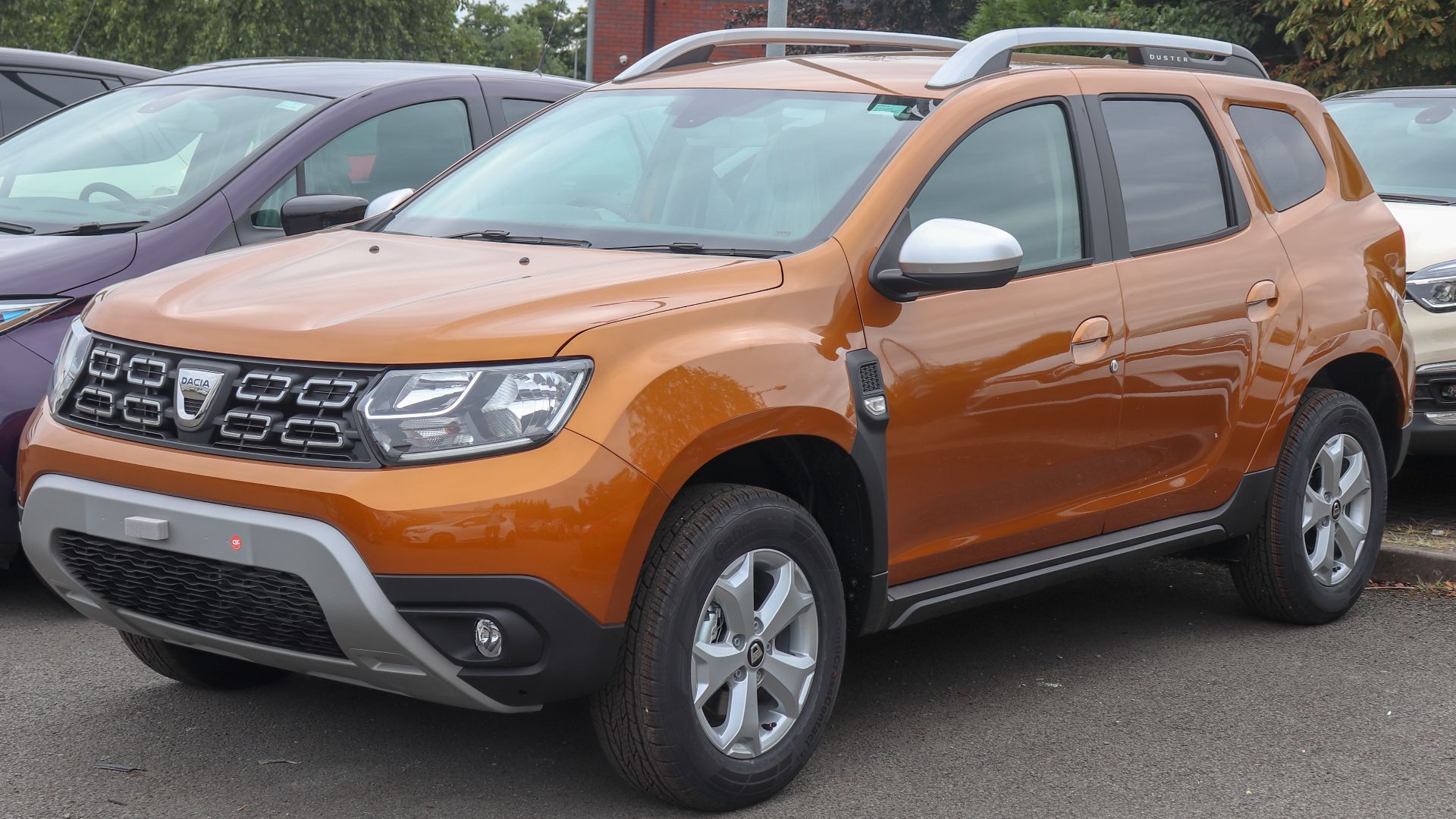File:2018 Dacia Duster Comfort 1.6.jpg