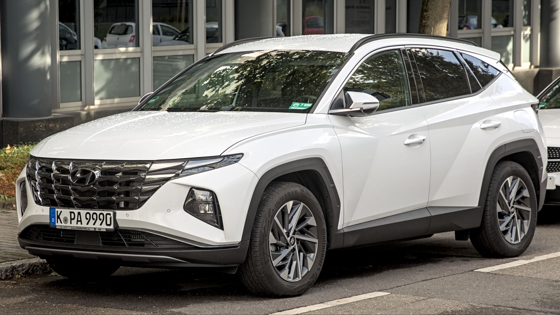 File:Hyundai Tucson (NX4) 1X7A0424.jpg