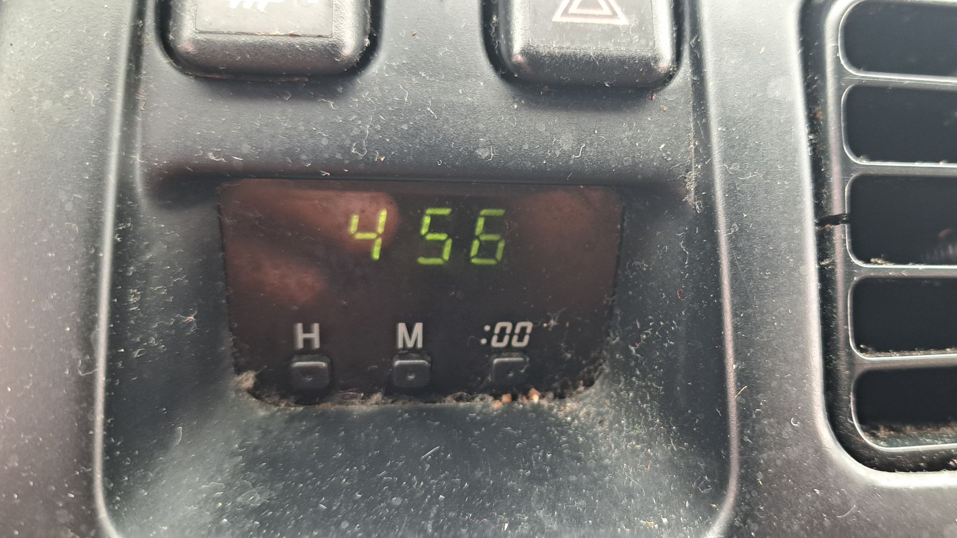 File:Car clock on 1998 Toyota 4Runner.jpg