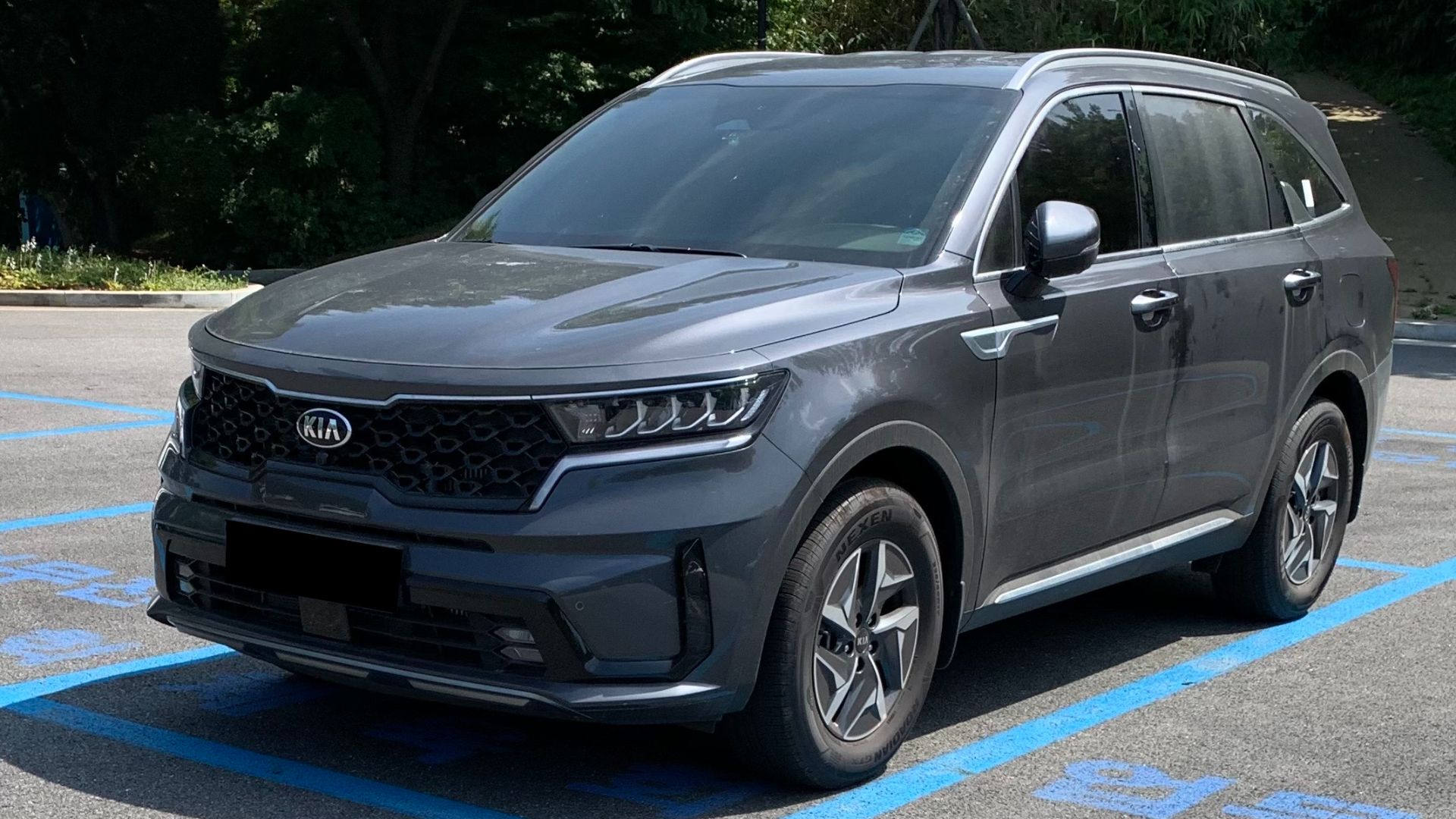 File:00 kia sorento hybrid 1.jpg