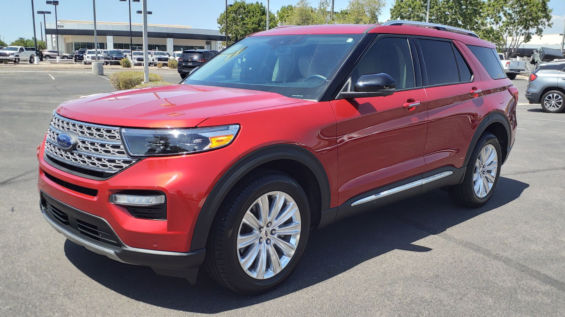 File:21 Ford Explorer Hybrid Limited.jpg