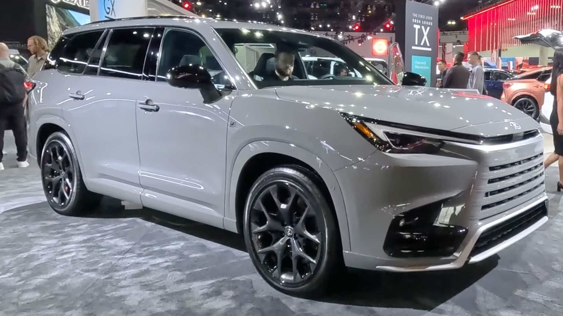 File:2024 Lexus TX 500h F Sport (United States) front view.png