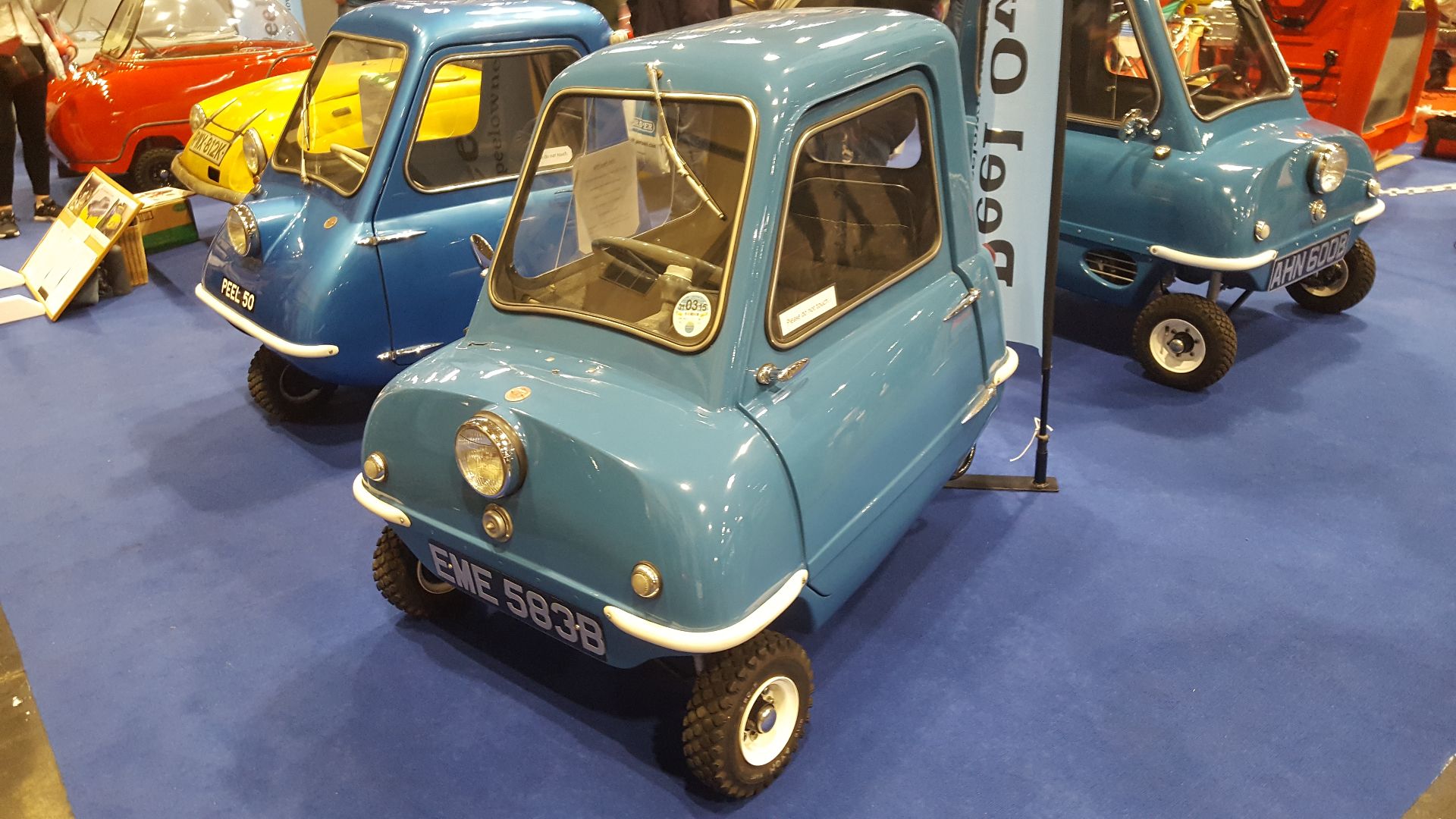 File:1964 Peel P50 + prototype.jpg