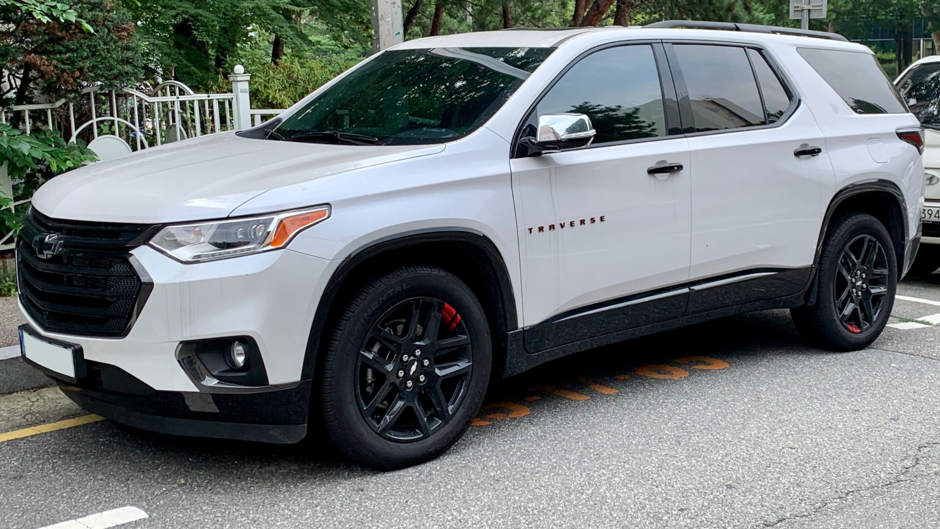 File:0 Chevrolet Traverse (C1XX) 3.jpg