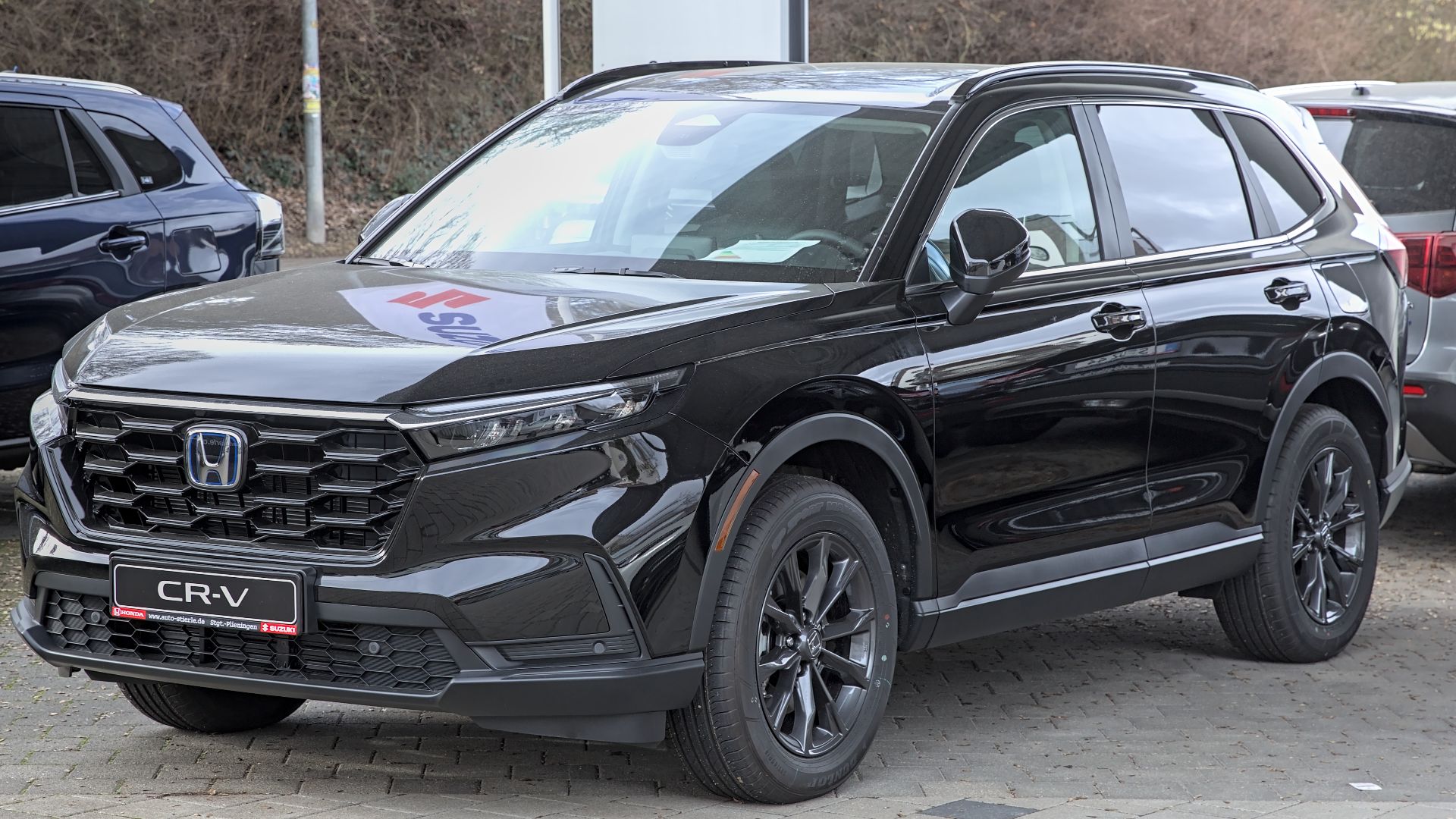 File:Honda CR-V (6th generation) hybrid 1X7A1956.jpg