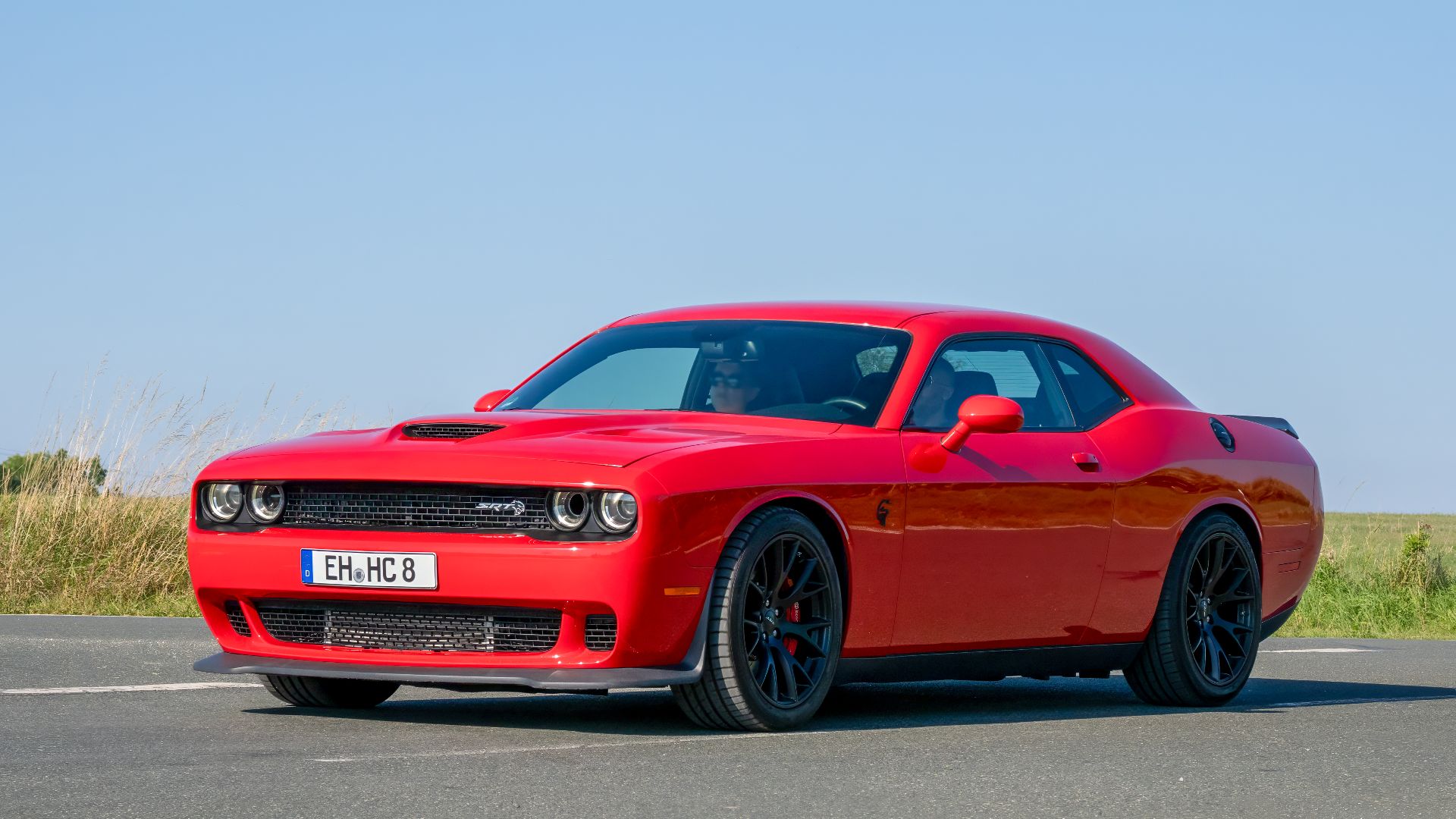 File:Leimershof 7. US-Car-Treffen Dodge Challenger SRT8 (2011)-20230910-RM-162130.jpg