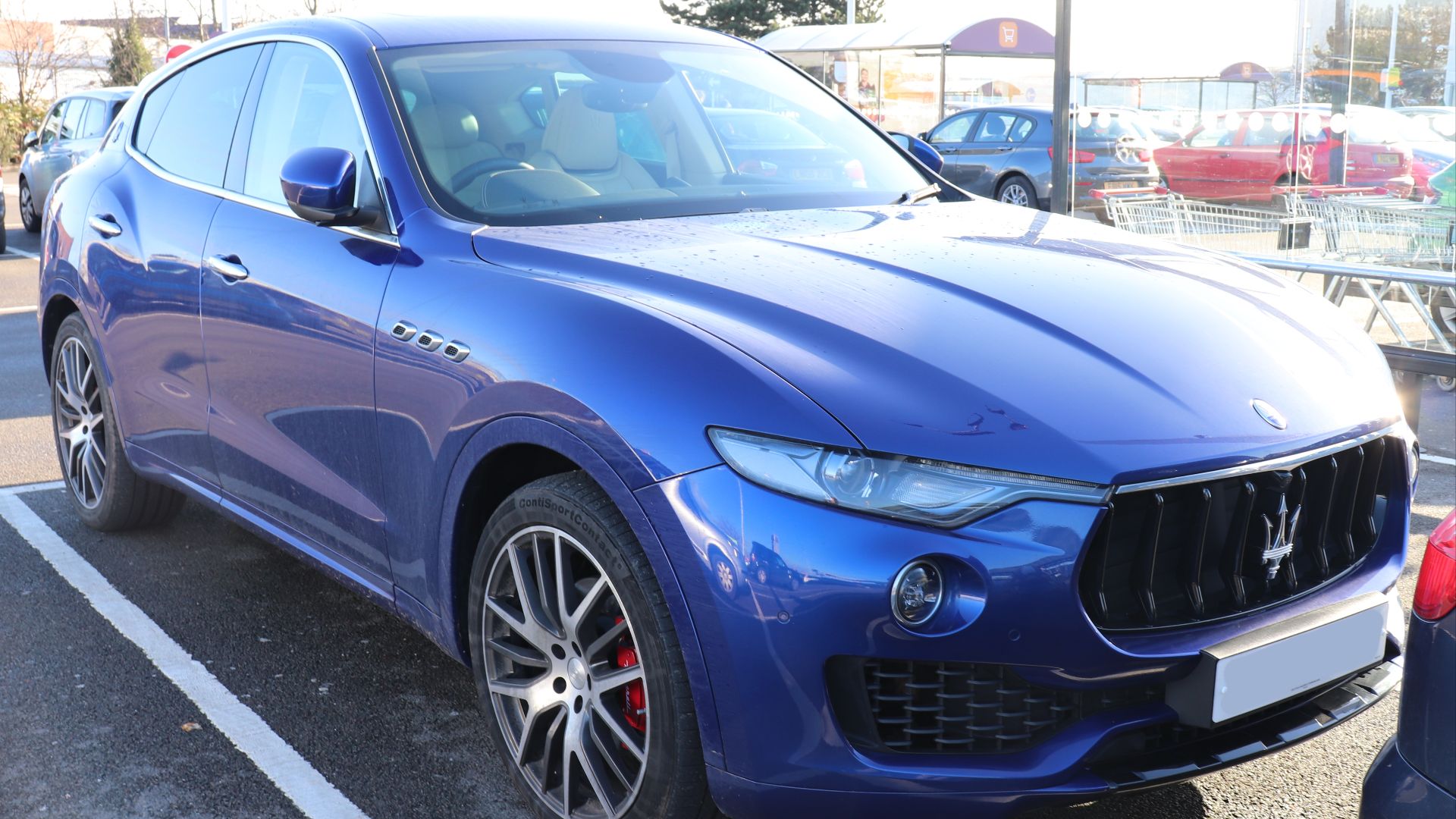File:2017 Maserati Levante Diesel V6 Automatic 3.0 Front.jpg