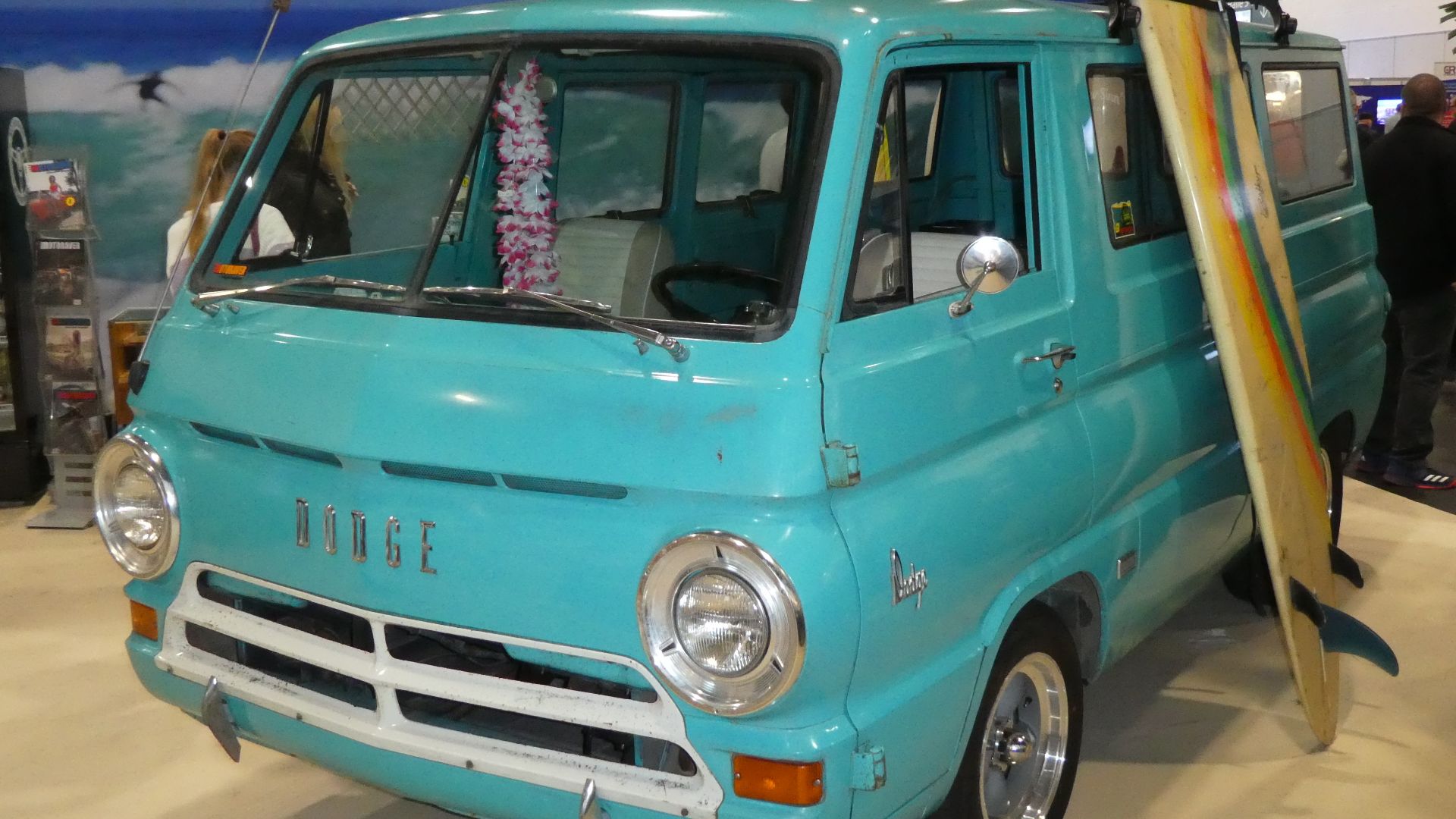 File:Dodge A100 (1964-70) (49562585797).jpg