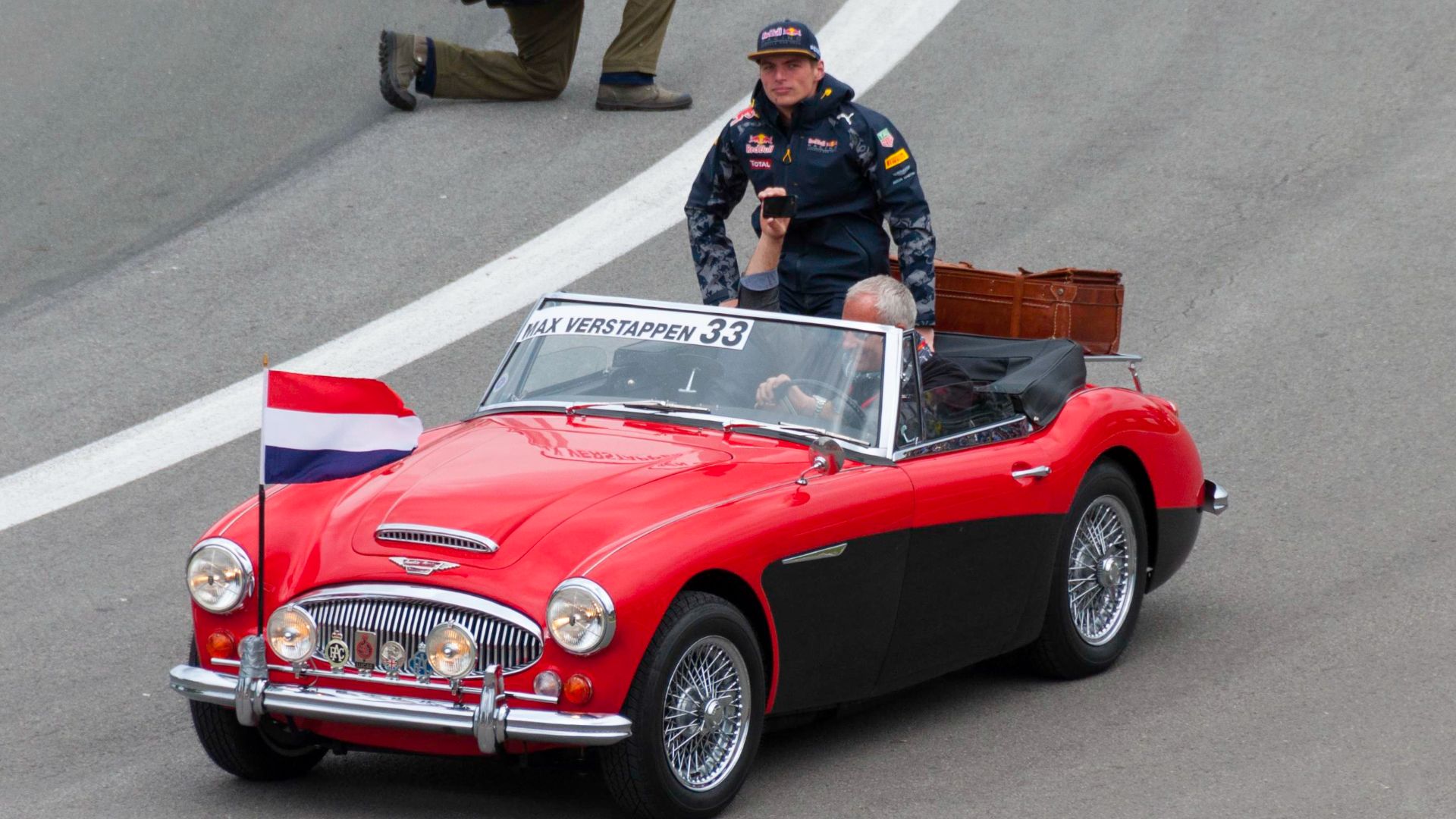 File:Max Verstappen Giving Me the Evil Eye (29546757073).jpg