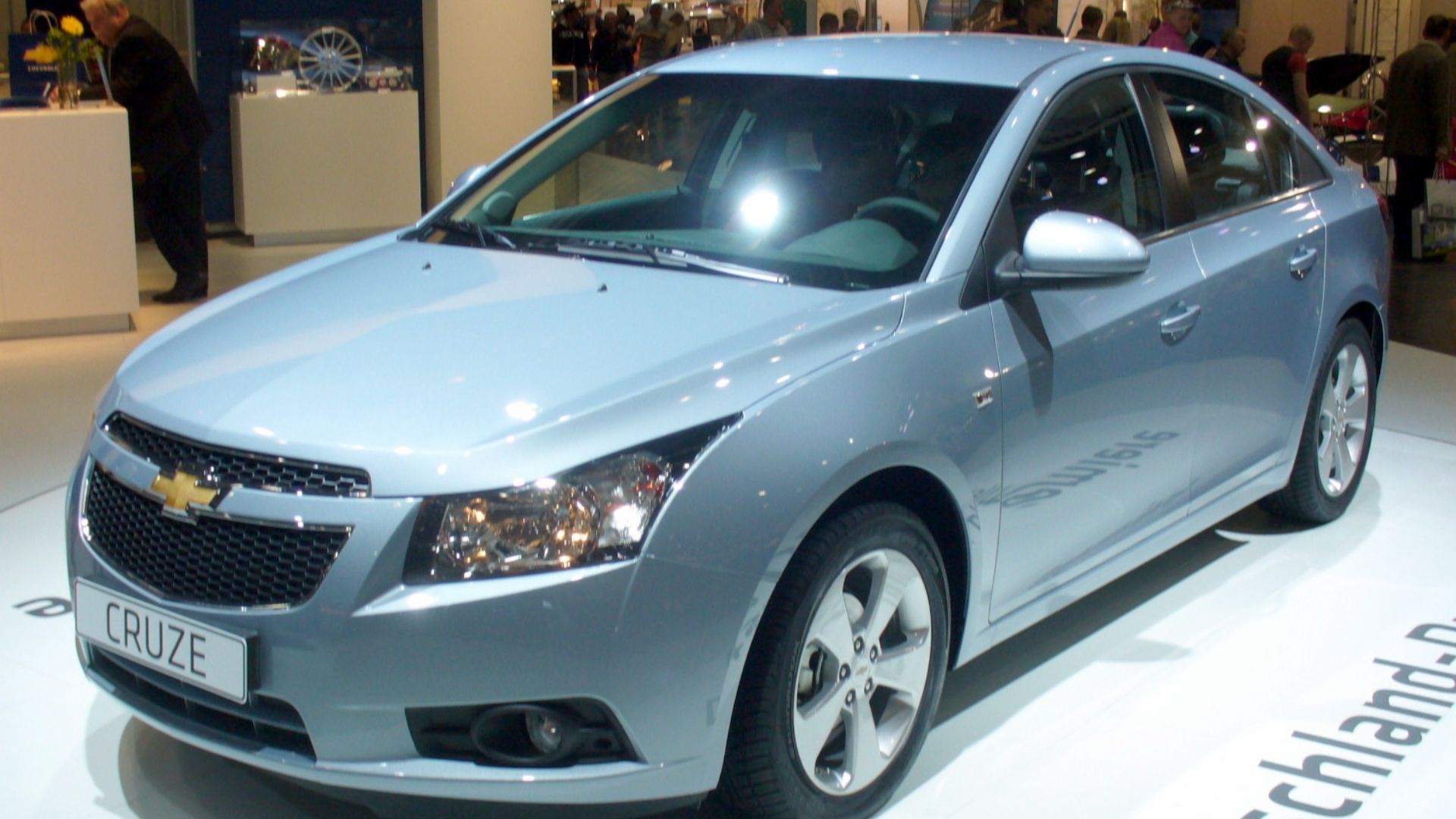 File:Chevrolet Cruze.JPG