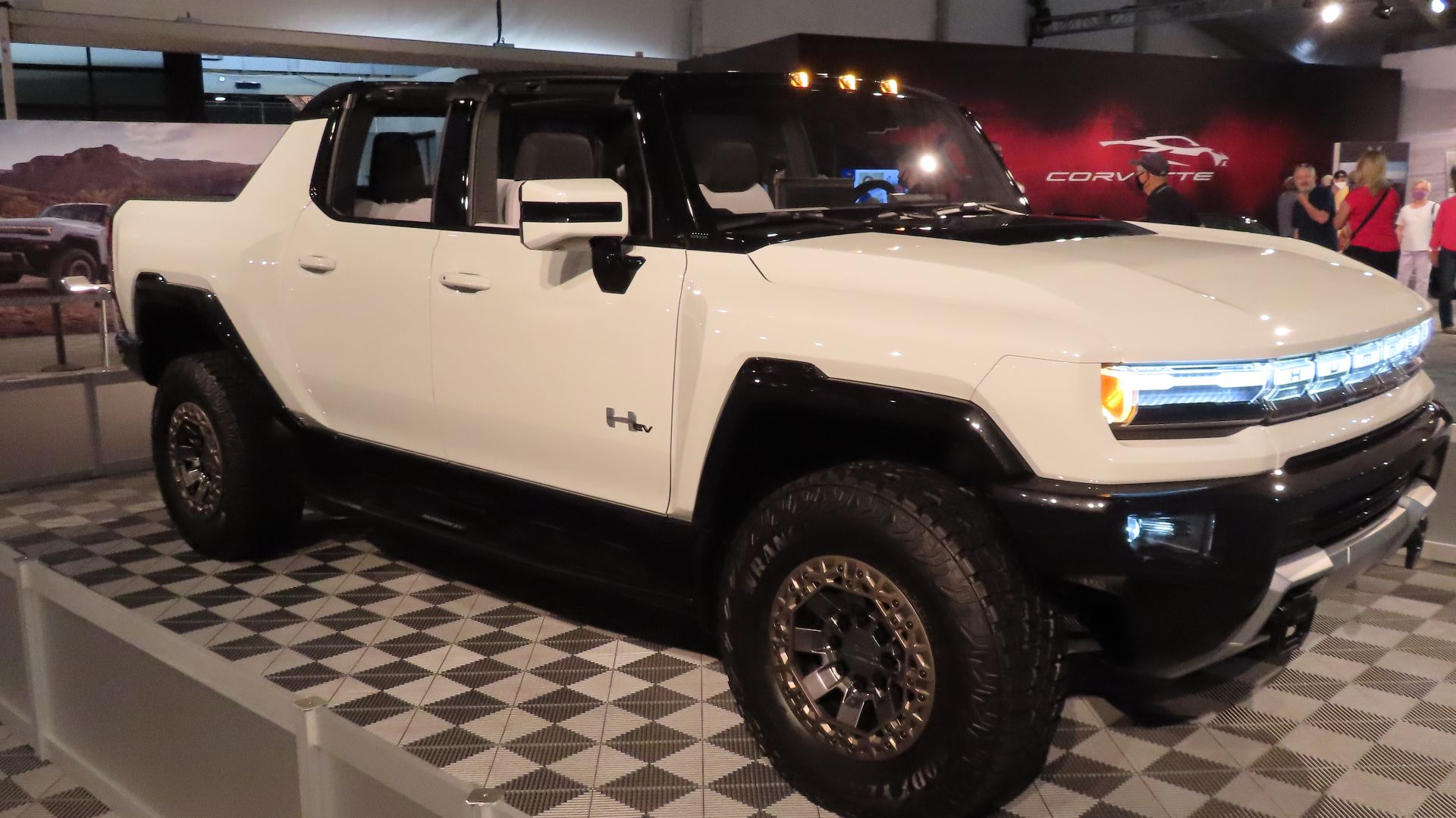 File:GMC Hummer EV.jpg