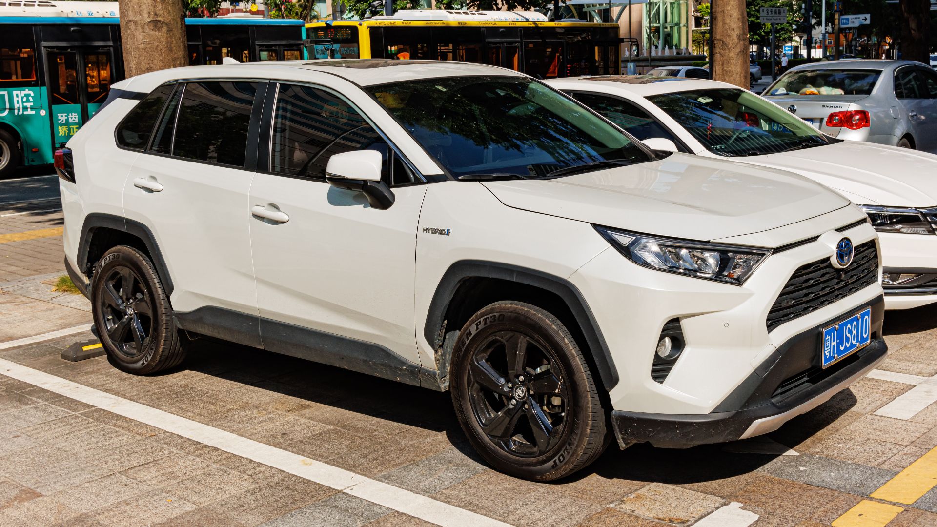 File:Toyota RAV4 (XA50) Hybrid (5).jpg