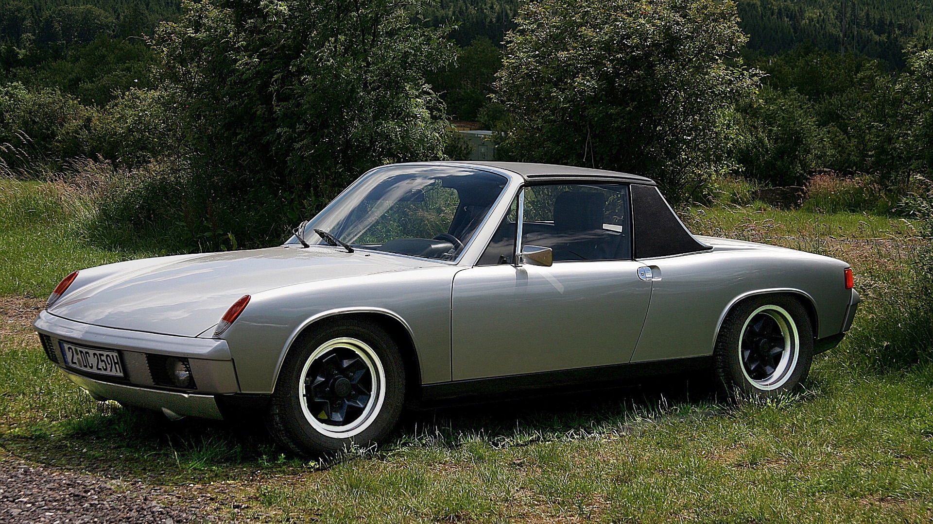 File:VW-Porsche 914 am 17.06.2007.jpg