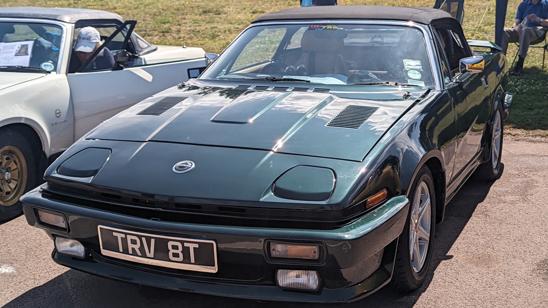 File:1981 Triumph TR7 Convertible (95936).jpg
