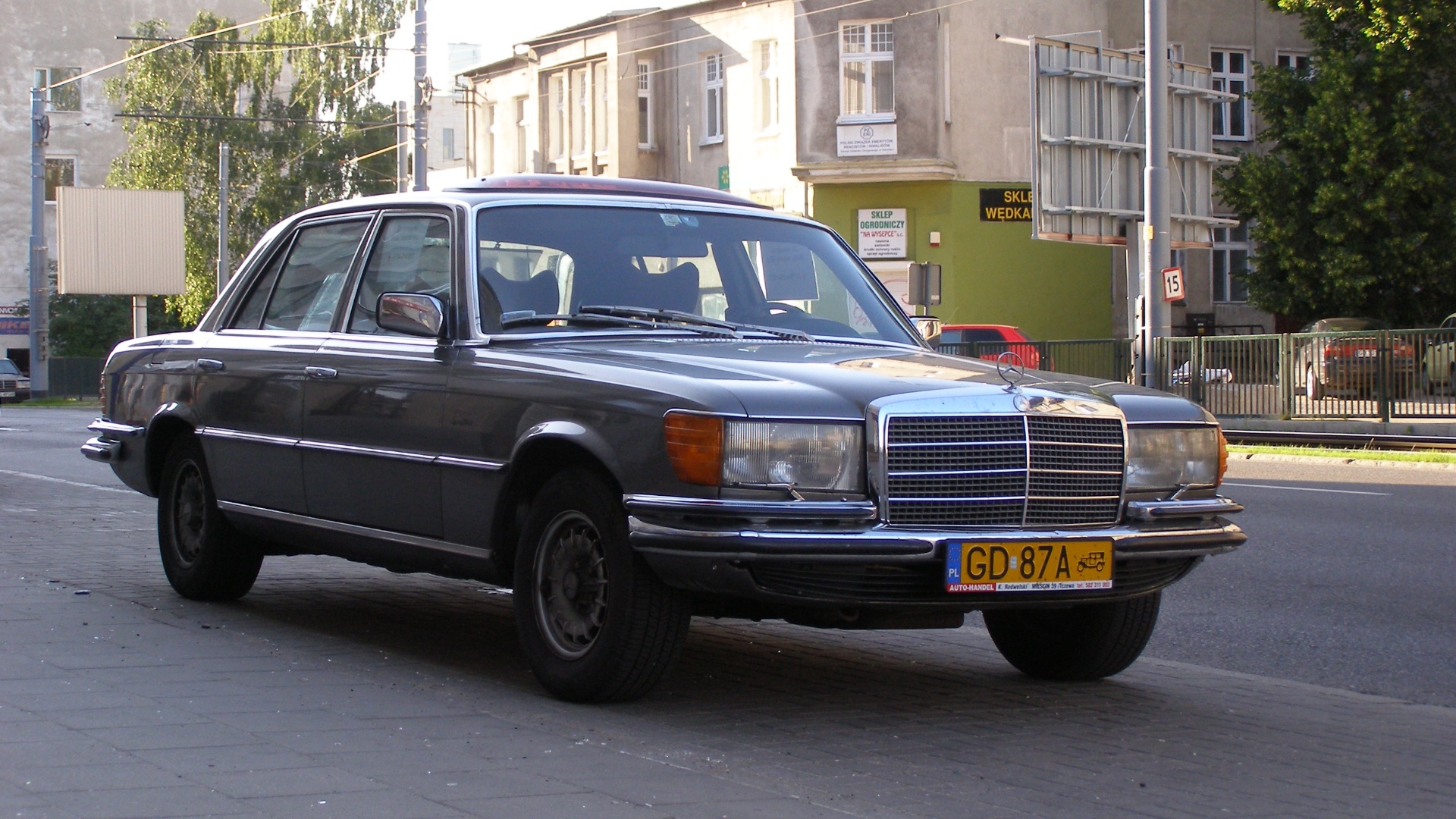 File:Gdansk MB 450SEL 1.jpg