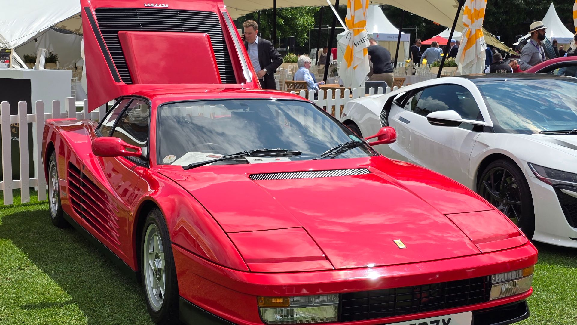 File:1988 Ferrari Testarossa 2.jpg