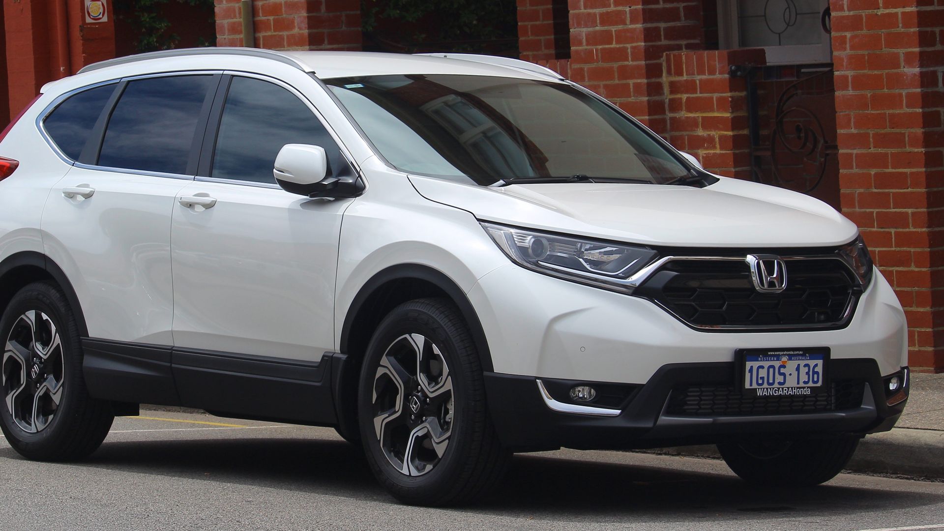 File:2018 Honda CR-V (RW MY18) +Sport 2WD wagon (2018-10-22) 01.jpg