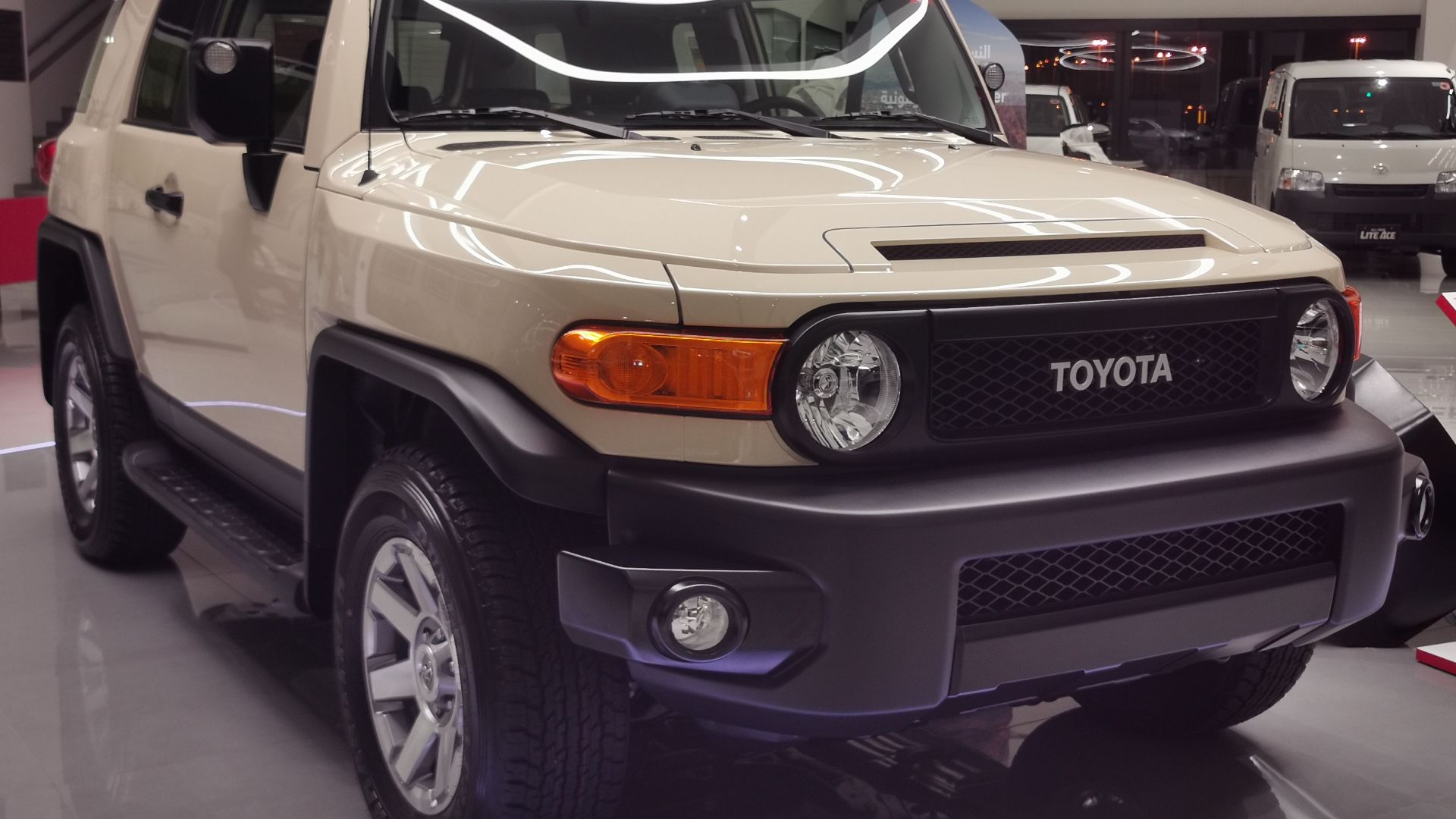File:Toyota FJ Cruiser Final Edition Bahrain Front.jpg