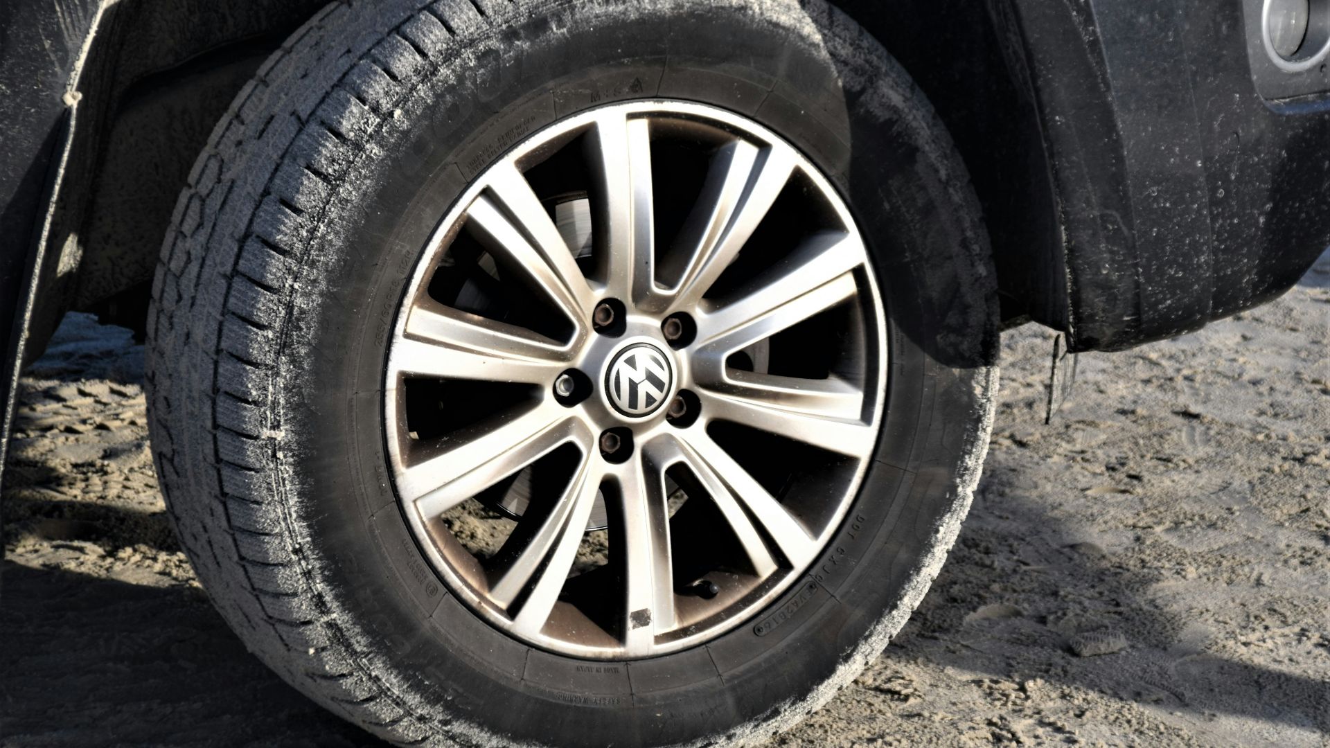gray mercedes benz wheel with tire