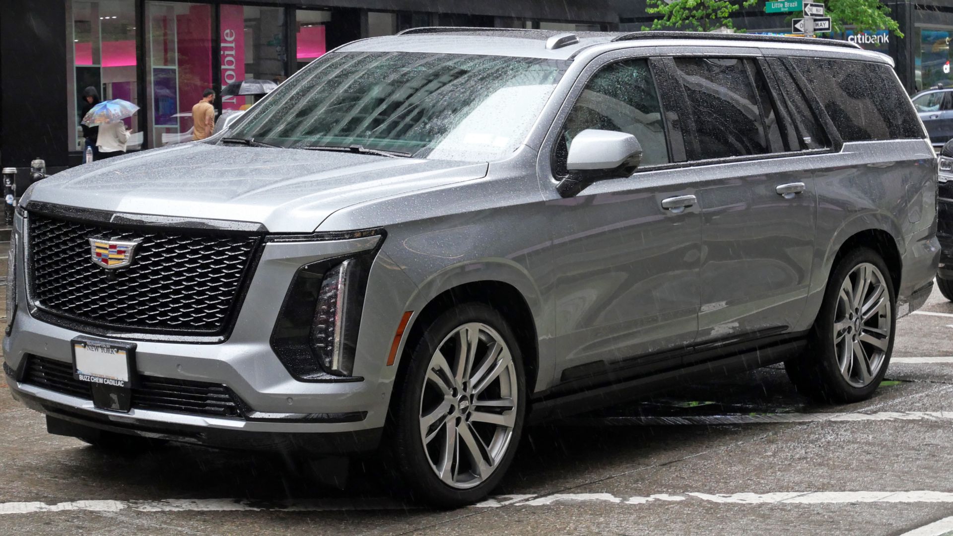 File:2025 Cadillac Escalade ESV, front 5.5.25.jpg