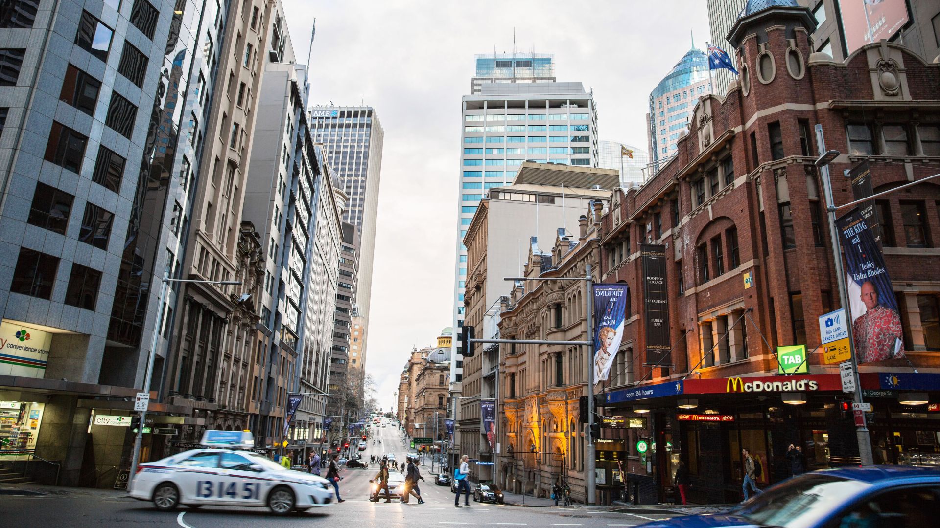 File:Bridge Street Sydney.jpg