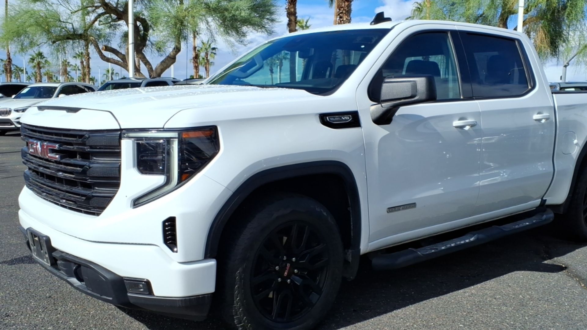 File:23 GMC Sierra 1500 Elevation.jpg