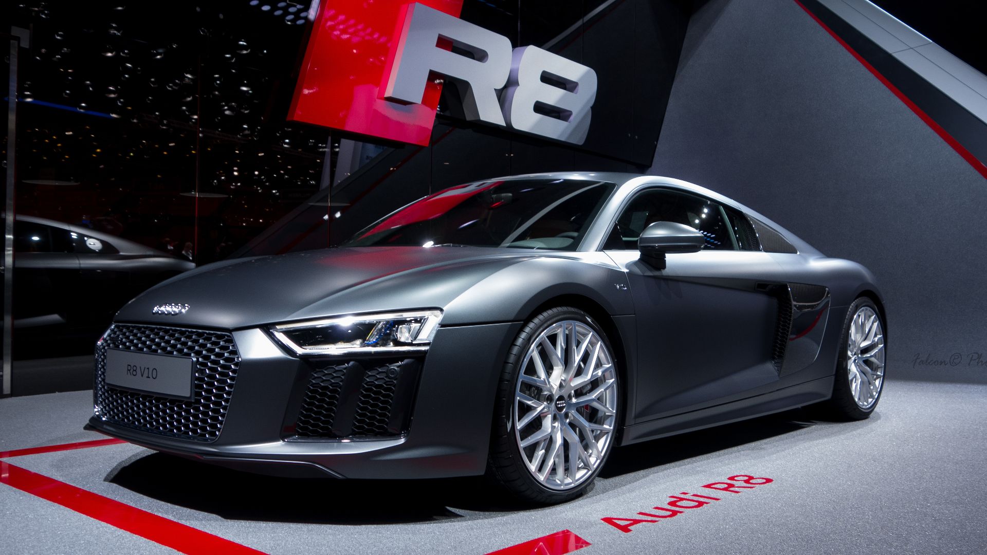 File:Audi R8 2015 (16649078228).jpg