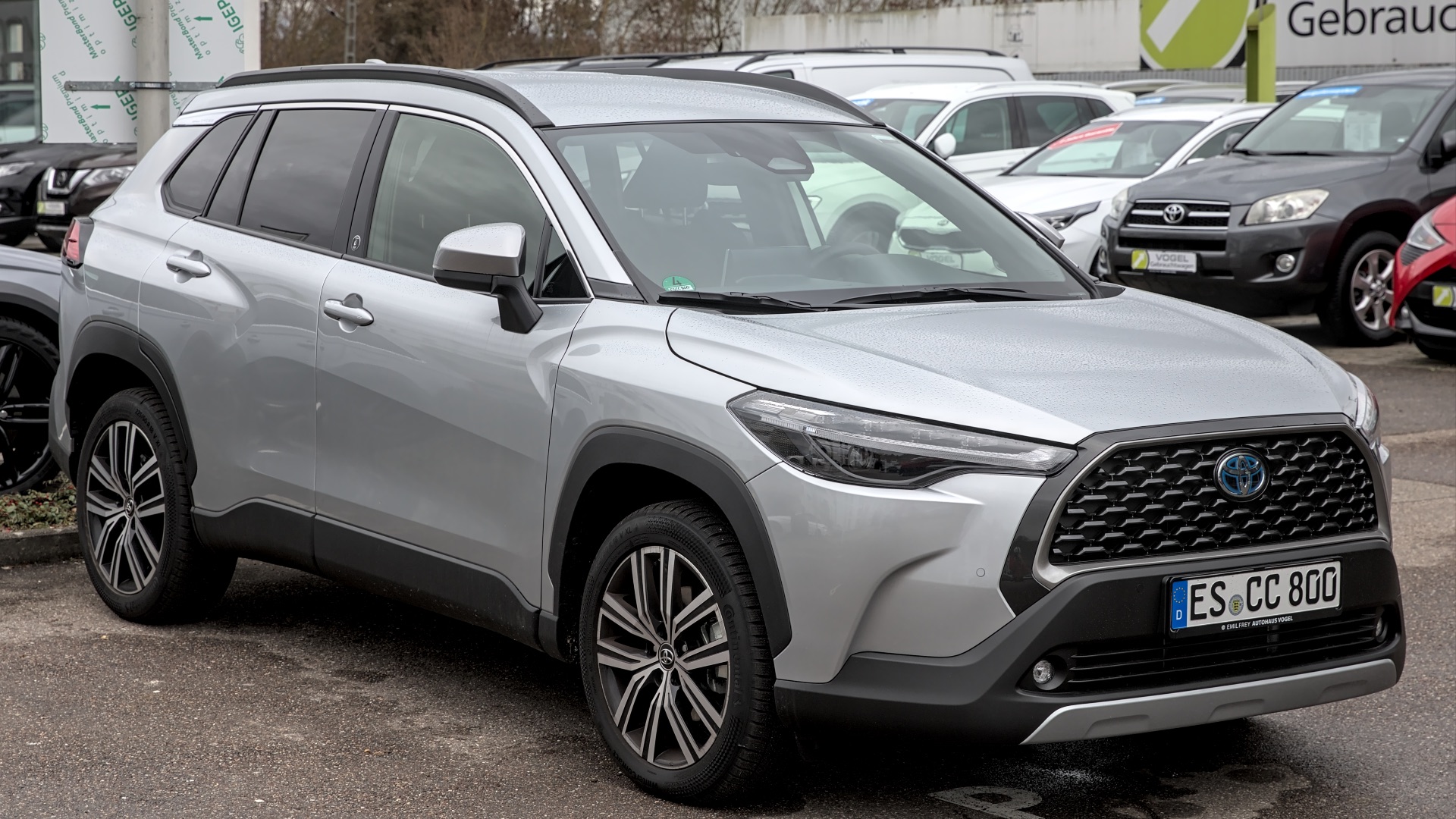 File:Toyota Corolla Cross Hybrid 1X7A6349.jpg