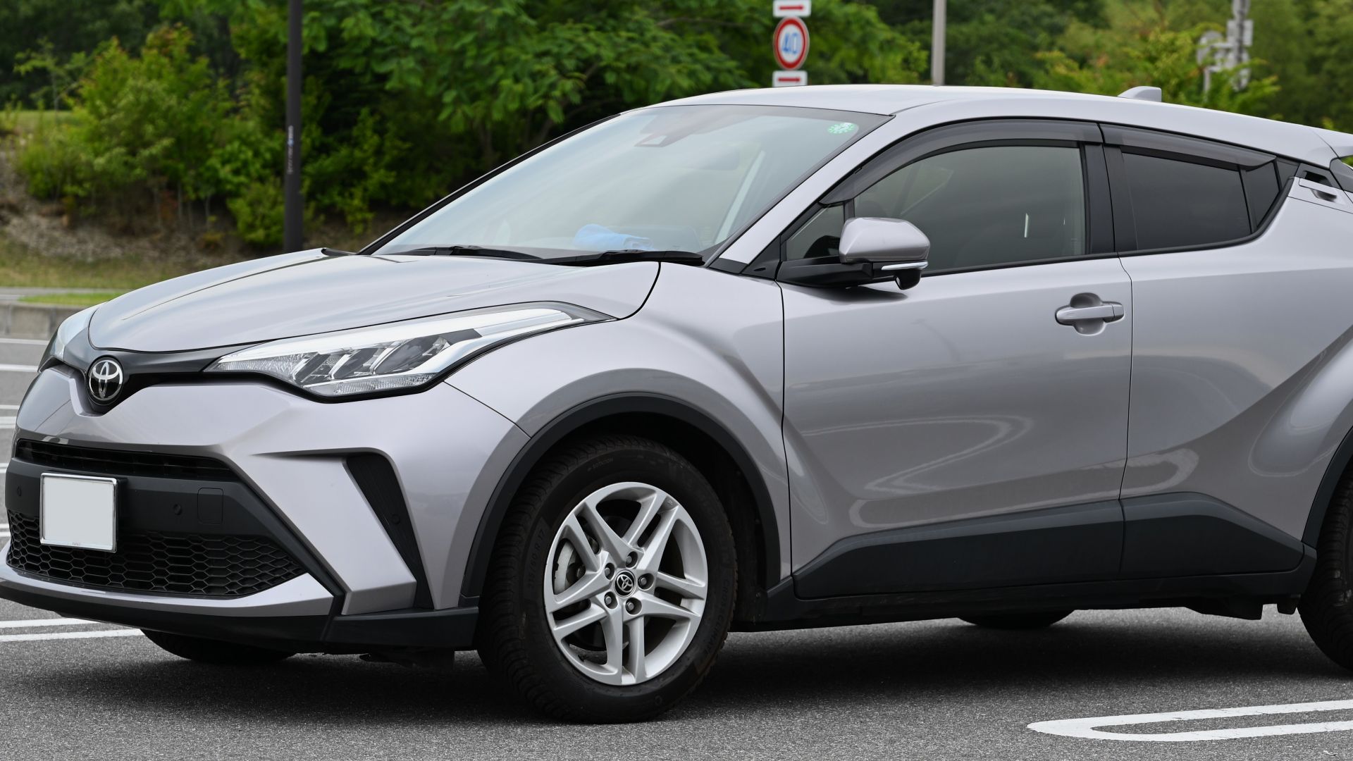 File:2019-2023 Toyota C-HR S-T.jpg