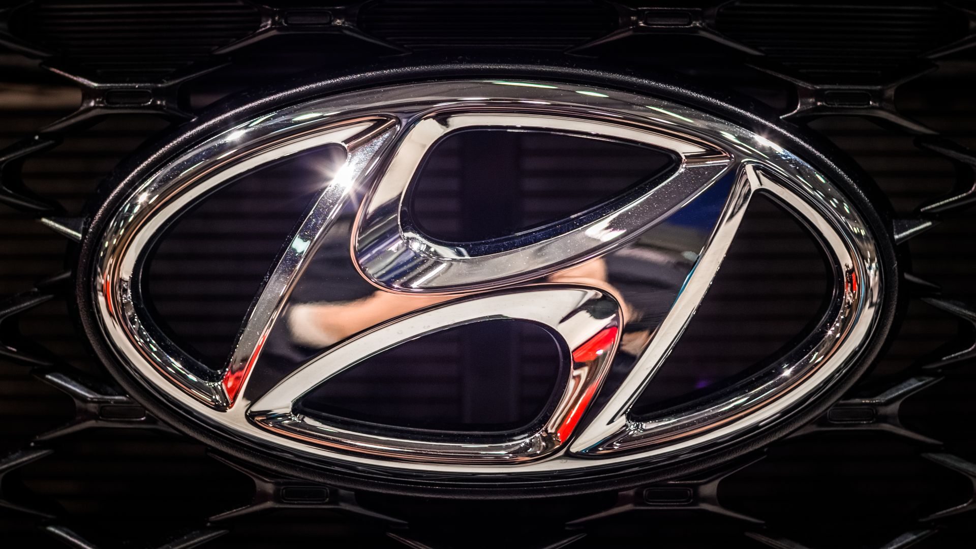File:Hyundai badge.jpg