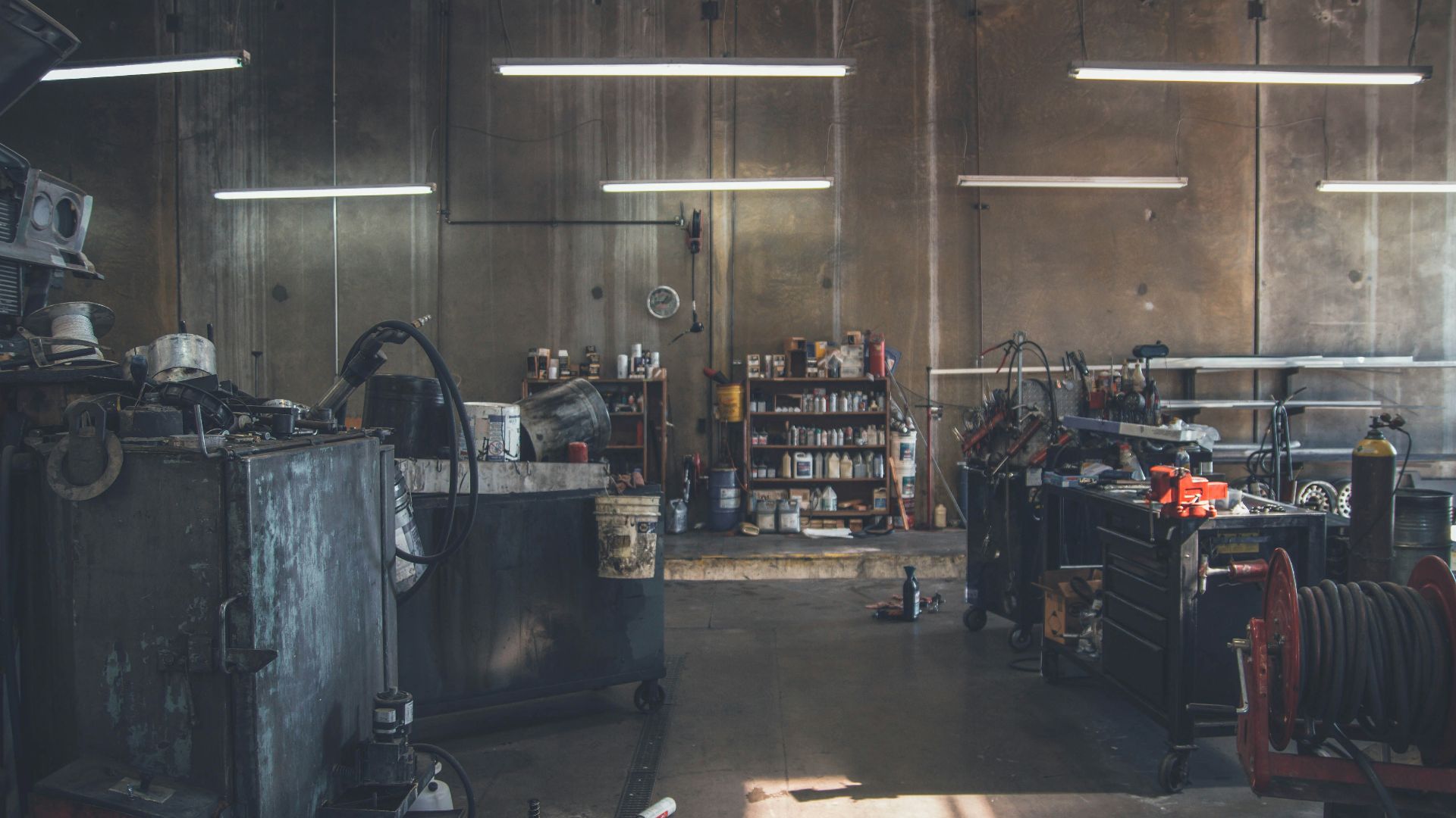 black tool chest near wire spool