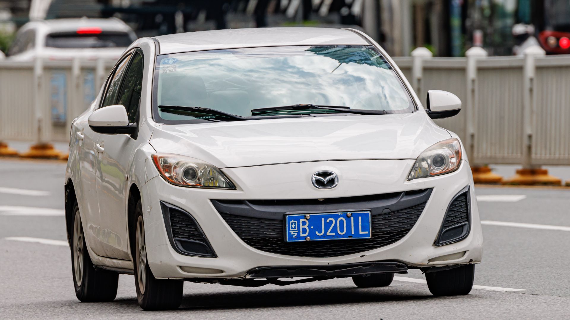 File:MAZDA3 SEDAN (BL) China.jpg