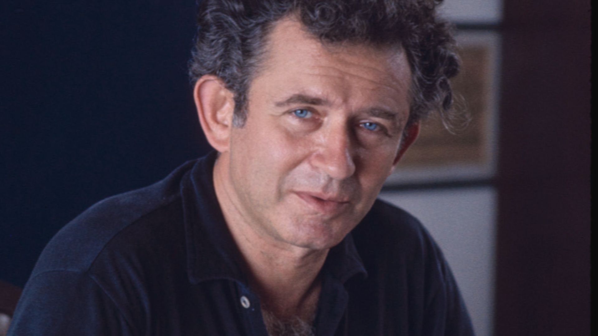 File:Norman Mailer writing.jpg