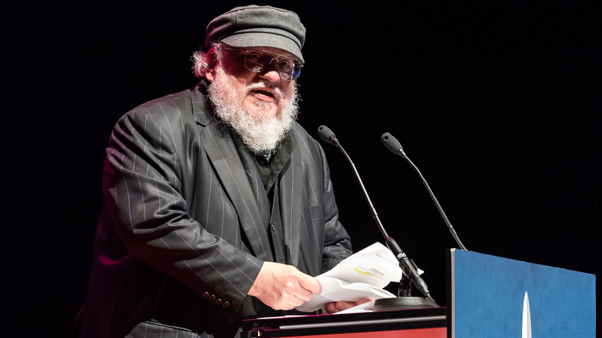 File:George R.R. Martin, the Hugo Award Ceremony 2017, Worldcon in Helsinki.jpg