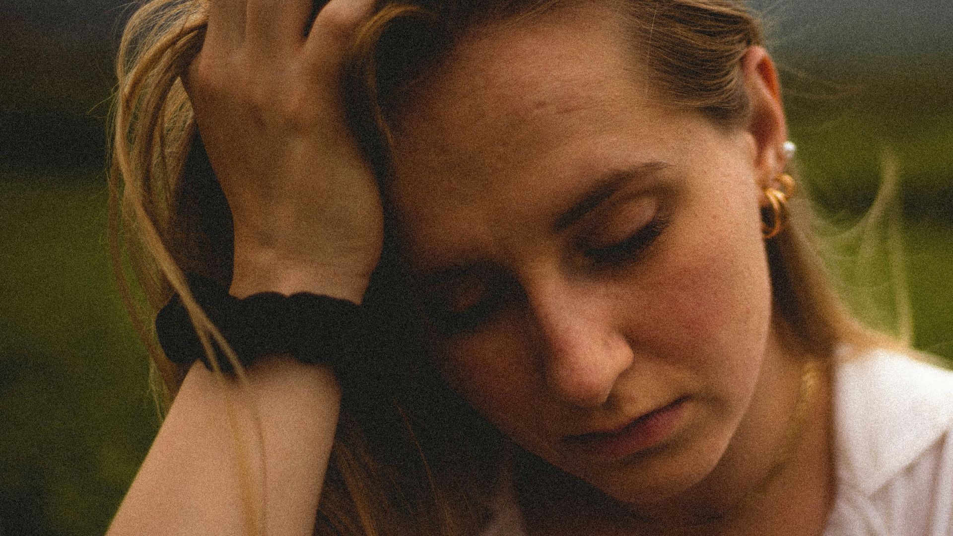 woman in white tank top