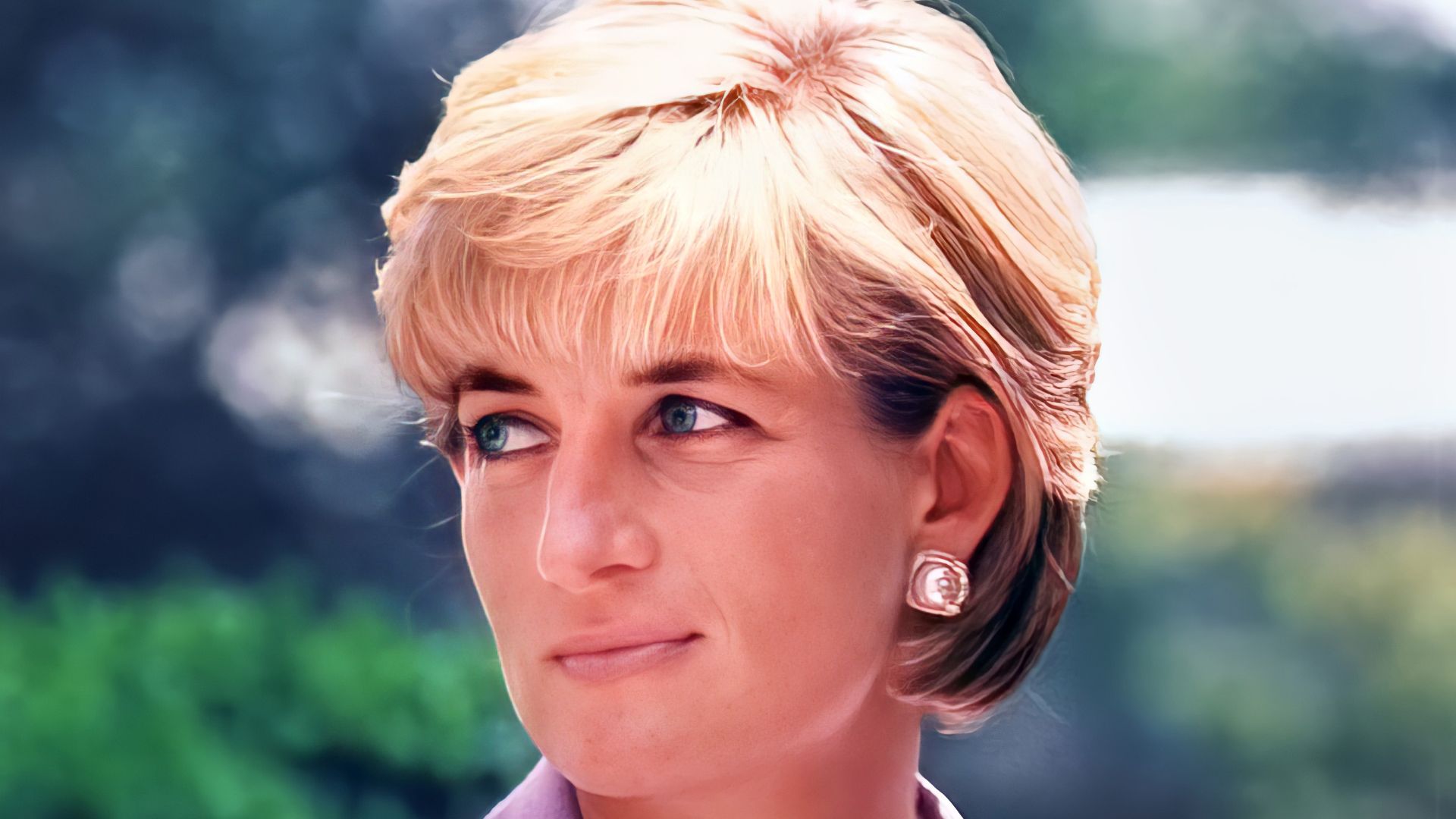 File:PRINCESS DIANA longing © copyright 2010 (5113084540) (retouched).jpg