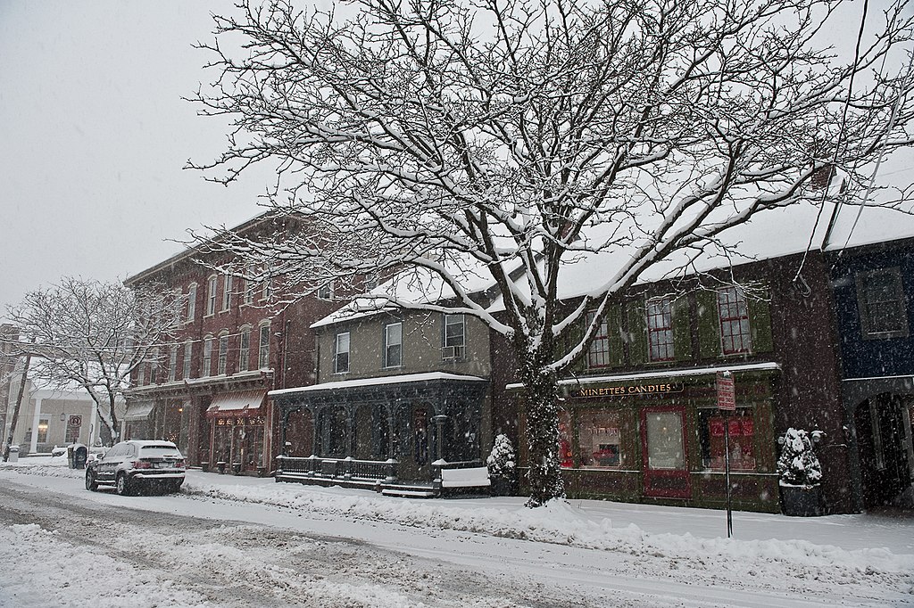 1024Px-Frenchtown, New Jersey (4338021063)