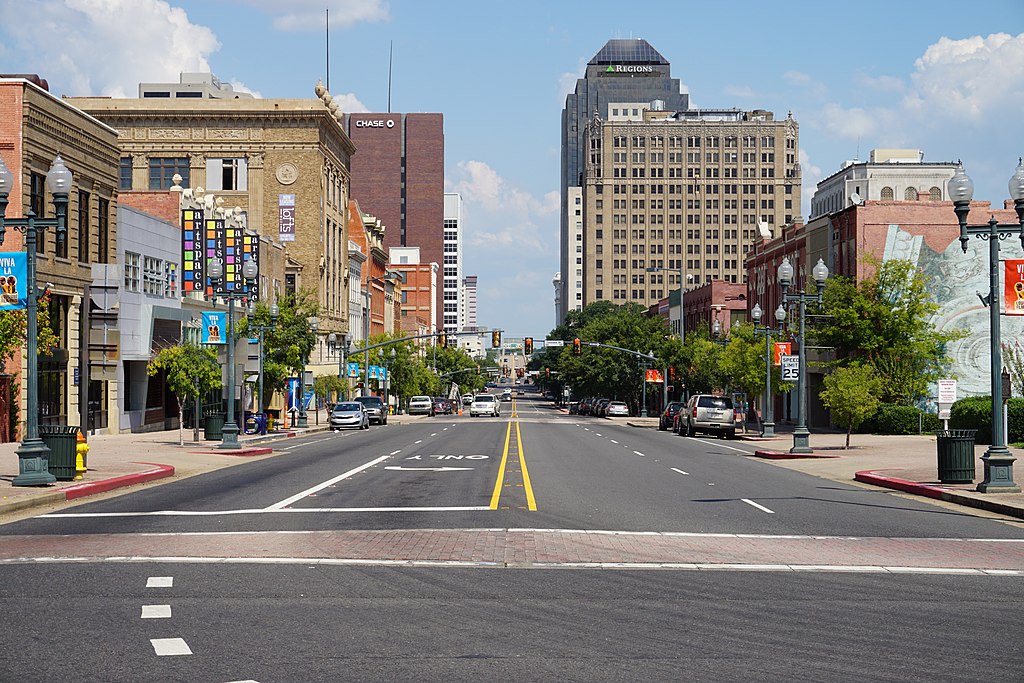 1024Px-Shreveport September 2015 075 (Texas Street)