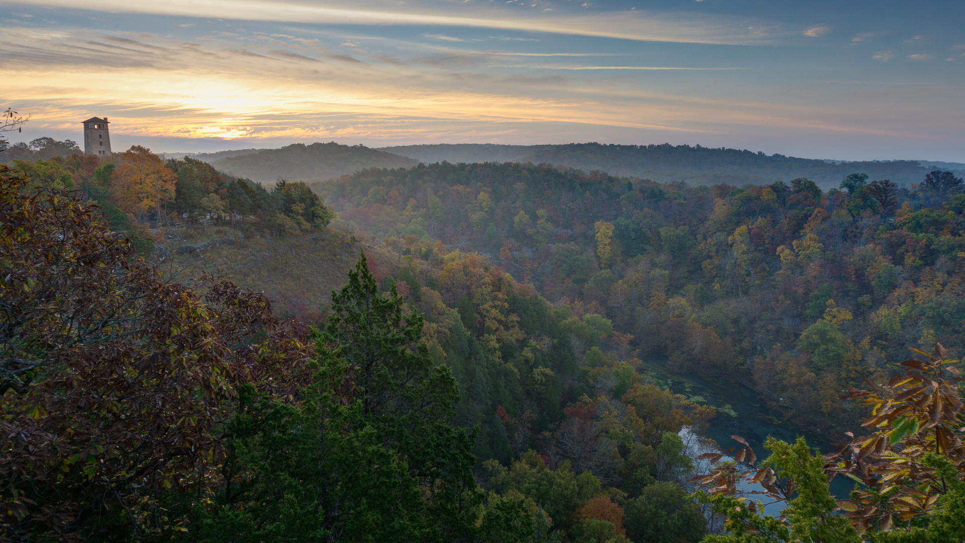 File:Fall at Ha Ha Tonka (15434323490).jpg