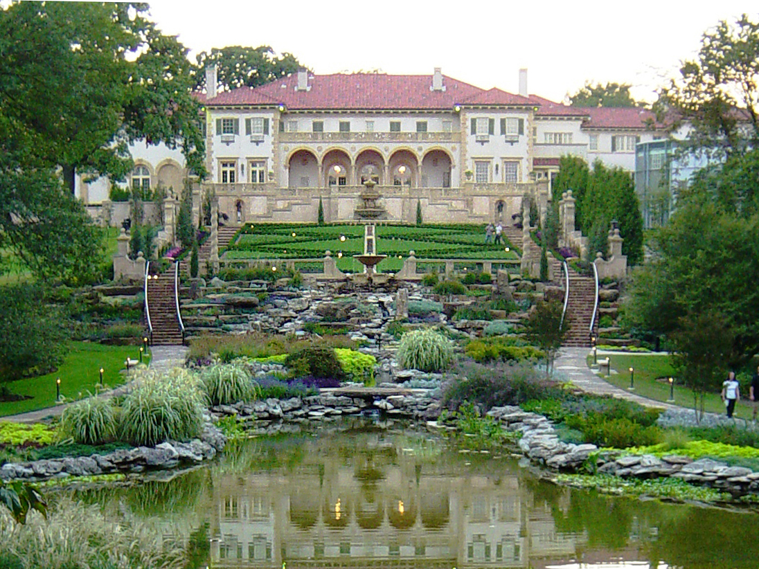 File:Philbrook Museum of Art, and gardens.jpg