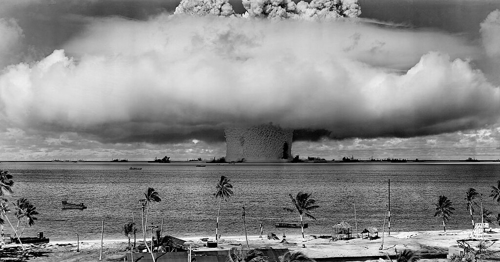 1024Px-Operation Crossroads Baker Edit